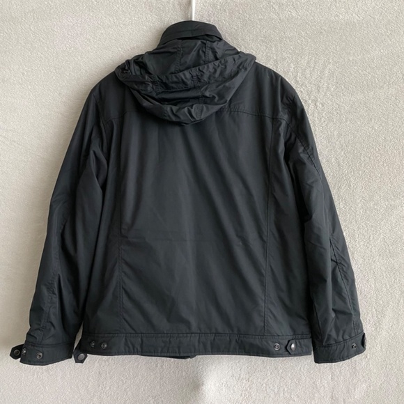 Polo Ralph Lauren Insulated Jacket Windbreaker with Stow Away Hood. - Picture 2 of 7